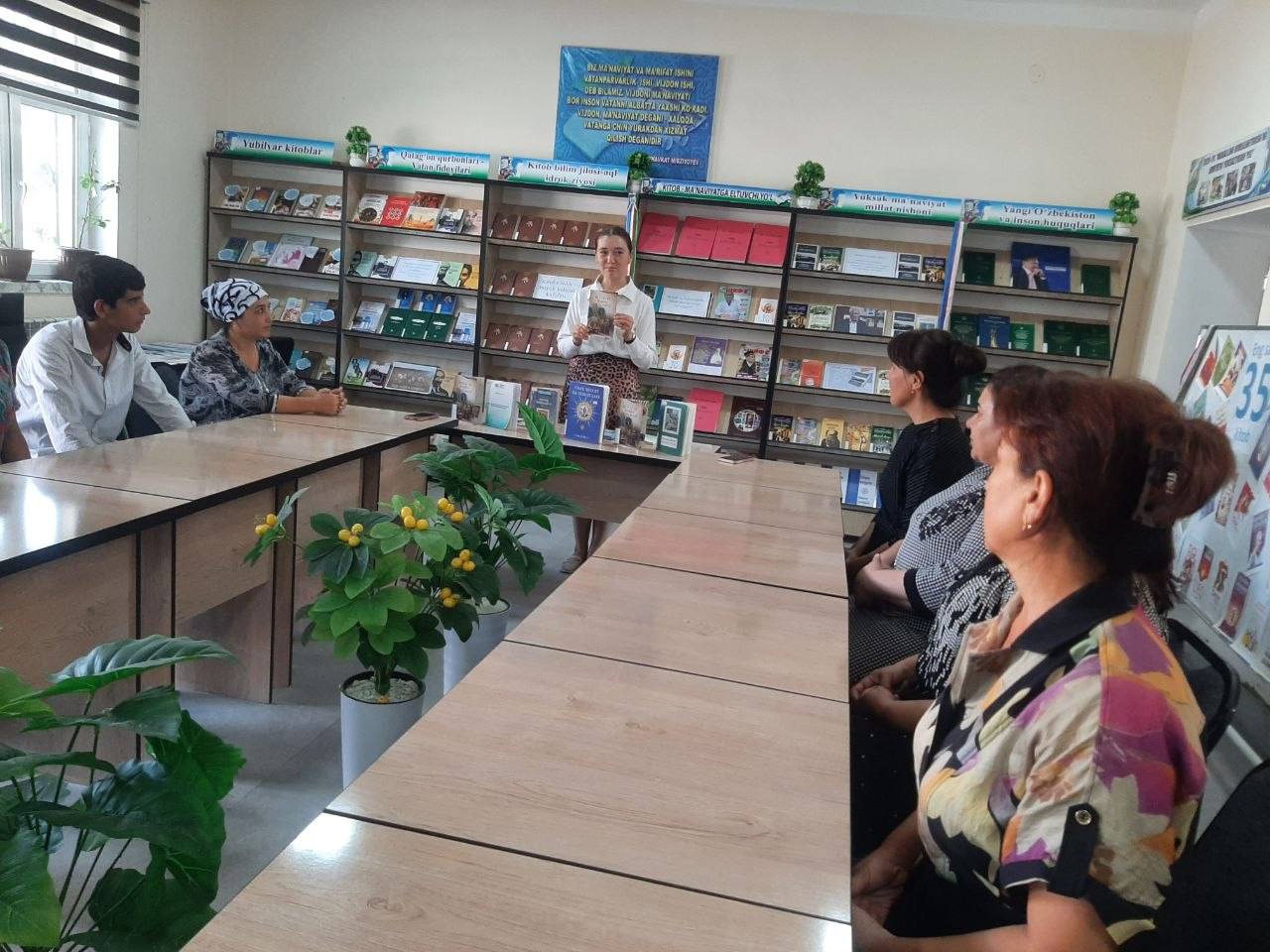 BUYUKLAR HAQIDA 100 TA DALIL